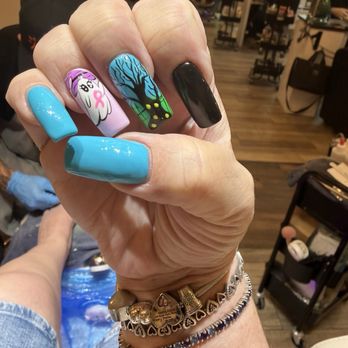 Shiloh Nails & Spa - Halloween/Breast Cancer Nails! Kevin is AMAZING! - Nail Salons Near Me - Windsor, California Shiloh Nails & Spa - Halloween/Breast Cancer Nails! Kevin is AMAZING! - Nail Salons Near Me - Windsor, California