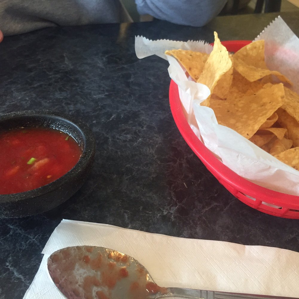 Gary Burritos - Chips and salsa to start the meal! - Mexican Near Me - Carol Stream, Illinois Gary Burritos - Chips and salsa to start the meal! - Mexican Near Me - Carol Stream, Illinois