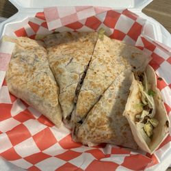 Carnitas Chipicuaro - Quesadilla