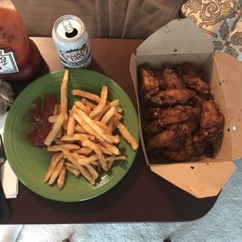 10Q Chicken - 15 count Kangnam Style Sweet & savory Korean style wings, Spicy & large seasoned fries! - Chicken Shop Near Me - Evanston, Illinois 10Q Chicken - 15 count Kangnam Style Sweet & savory Korean style wings, Spicy & large seasoned fries! - Chicken Shop Near Me - Evanston, Illinois