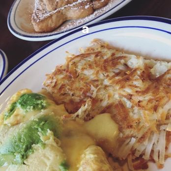 Pelton Cafe - Deluxe omelette and French toast - Breakfast & Brunch Near Me - San Leandro, California Pelton Cafe - Deluxe omelette and French toast - Breakfast & Brunch Near Me - San Leandro, California