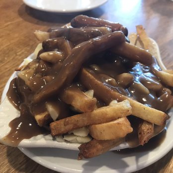 Maple Leaf Diner - American Near Me - Dallas, Texas
