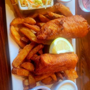TWO60 Kitchen + Bar - Fish & chips - New American Near Me - Fairfield, California