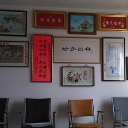 Chung W Ng, MD - This room is located on the rear side of the front desk. There is a lot more Chinese art work all around the clinic.