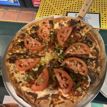 Fenders - Delicious pizza - Sports Bars Near Me - Fairbanks, Alaska