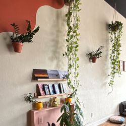Love Cafe - Interior