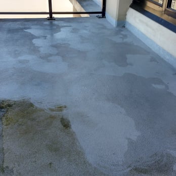 Zuke Cleaning Services - Pressure wash a balcony with no water leakage. Window cleaning was also performed. - Window Washing Near Me - Vancouver, British Columbia Zuke Cleaning Services - Pressure wash a balcony with no water leakage. Window cleaning was also performed. - Window Washing Near Me - Vancouver, British Columbia
