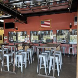HWY 50 Brewery - Indoor seating
