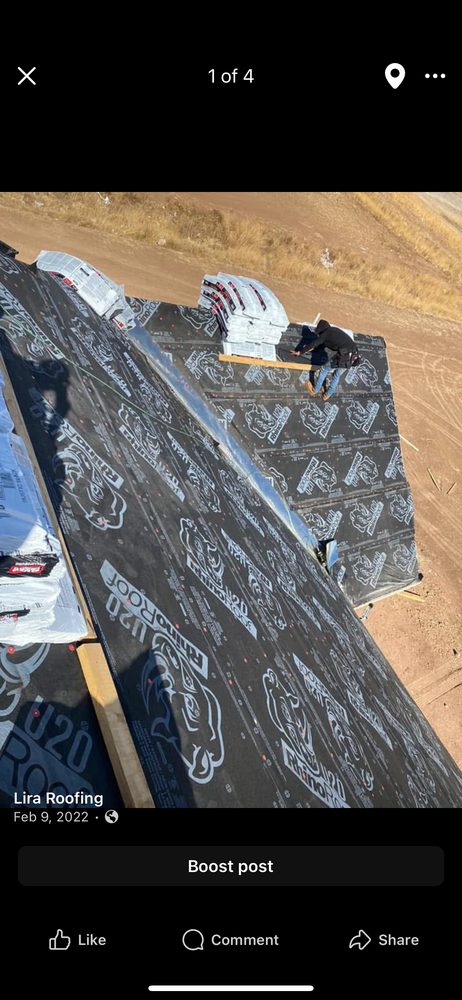 Slide of Lira Roofing