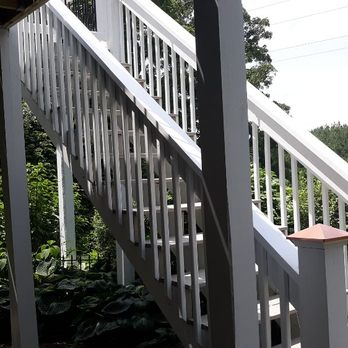 Lil Ts Custom Woodworking - Painted porch - Carpenters Near Me Lil Ts Custom Woodworking - Painted porch - Carpenters Near Me