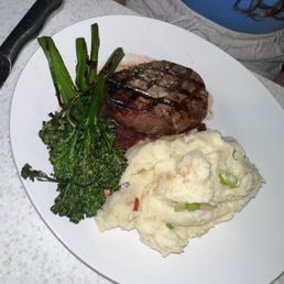 8oz Center Cut Filet Mignon