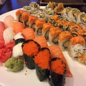 Sushi Para II - Nigiri and rolls - Sushi Bars Near Me - Chicago, Illinois Sushi Para II - Nigiri and rolls - Sushi Bars Near Me - Chicago, Illinois