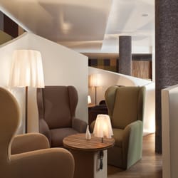 Schwarz Bar