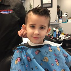 Kustom Cuts Barber Shop