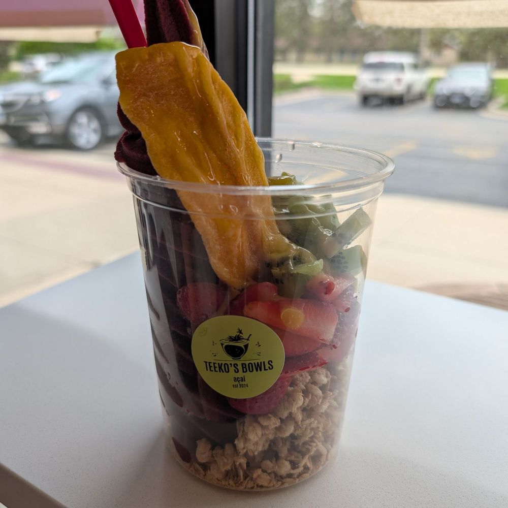 Teeko's Acai - Acai Bowls Near Me - Vernon Hills, Illinois Teeko's Acai - Acai Bowls Near Me - Vernon Hills, Illinois