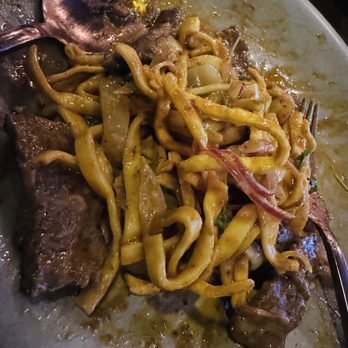UnTable - Thai Near Me - Brooklyn, New York