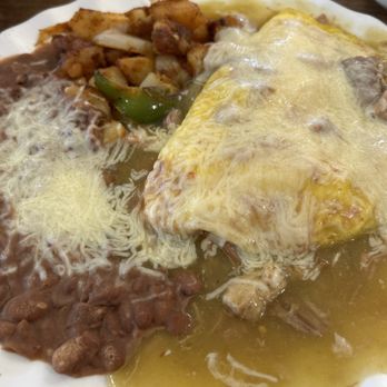Joanna's Cafe - Chili Verde Omelette - Breakfast & Brunch Near Me - Riverside, California