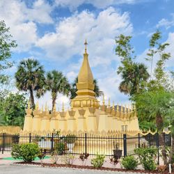 Wat Navaram Buddhist Temple - 2023 LNY Festival.