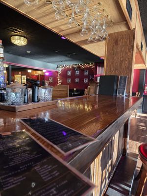 Capone's Speakeasy by null