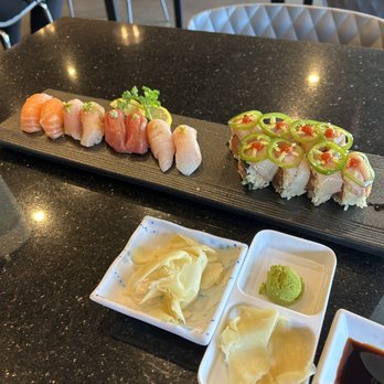Sushi Ran - Dinner Sashimi Combo - Sushi Bars Near Me - North Hollywood, California