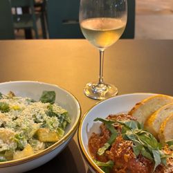 Ernie's Craft Deli and Wine Bar