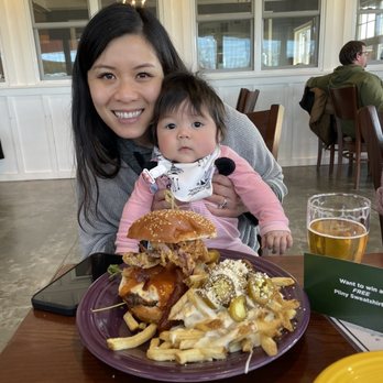 Russian River Brewing - Bbq burger + Pliny fries - Brewpubs Near Me - Windsor, California Russian River Brewing - Bbq burger + Pliny fries - Brewpubs Near Me - Windsor, California