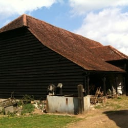 Chiltern Open Air Museum - Old farm barn at COAM