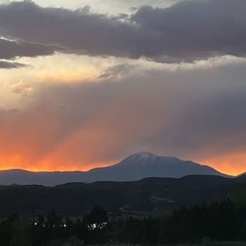 Grampa Charlie’s - Sunset of the Sangre De Cristos touching the spanish peaks. One of the beautiful sites to see in Trinidad,CO. - American Near Me - Trinidad, Colorado Grampa Charlie’s - Sunset of the Sangre De Cristos touching the spanish peaks. One of the beautiful sites to see in Trinidad,CO. - American Near Me - Trinidad, Colorado