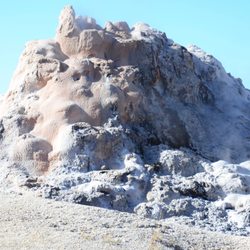 Firehole Lake Drive - White Dome Geyser doing nothing minutes before erupting.