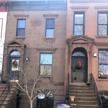 Gaudioso Contracting, Inc - The completed facade, with cornice & fanlight above the entry door. - General Contractors Near Me - Brooklyn, New York