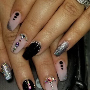 VS Nails and Spa - Nail Salons Near Me - Austin, Texas