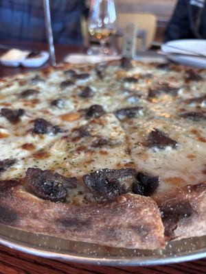 Pinky's Pizza by null