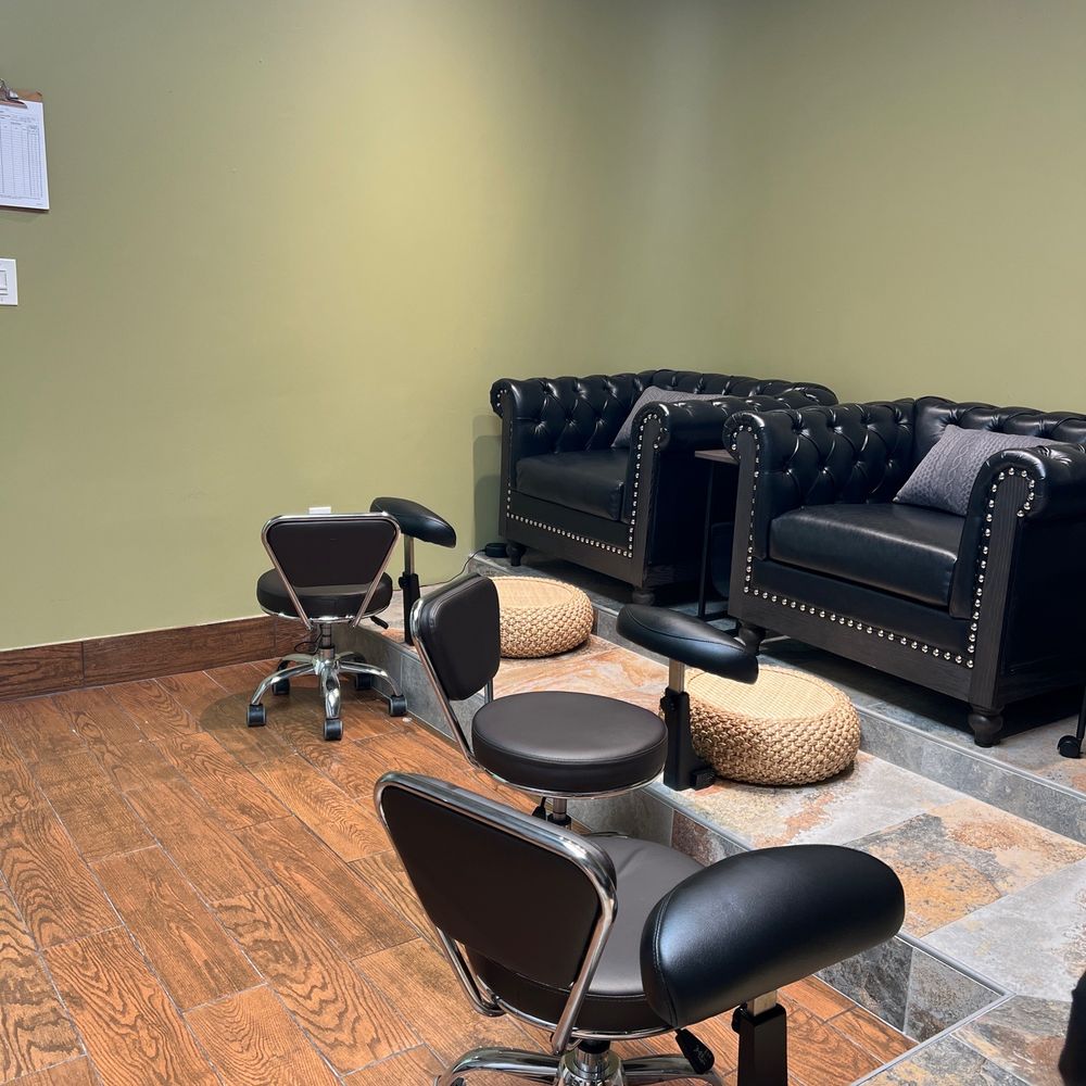 A Royal Pampering - Nail Salons Near Me - Altamonte Springs, Florida A Royal Pampering - Nail Salons Near Me - Altamonte Springs, Florida