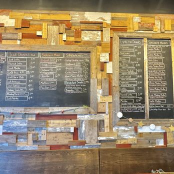 Mocha Monkey - Menu and interior ambiance - Coffee & Tea Near Me - Saint Bonifacius, Minnesota
