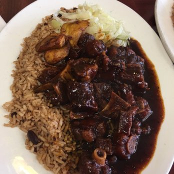 Caribbean Hut - Oxtails - Caribbean Near Me - Charlotte, North Carolina Caribbean Hut - Oxtails - Caribbean Near Me - Charlotte, North Carolina