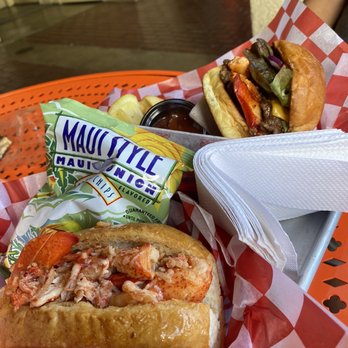 Fat Cheeks Hawaii - Lobster roll, lobster burger - Sandwiches Near Me - Honolulu, Hawaii