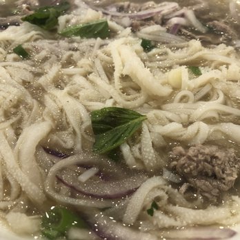 I Love Pho 2 - Rare beef and beef tripe bowl - Vietnamese Near Me - Mississauga, Ontario I Love Pho 2 - Rare beef and beef tripe bowl - Vietnamese Near Me - Mississauga, Ontario
