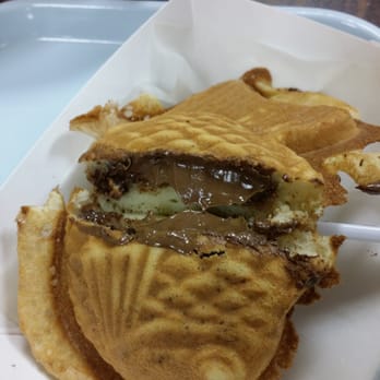 Rolled Ice Cream - Taiyaki with Nutella - Ice Cream & Frozen Yogurt Near Me - Orlando, Florida