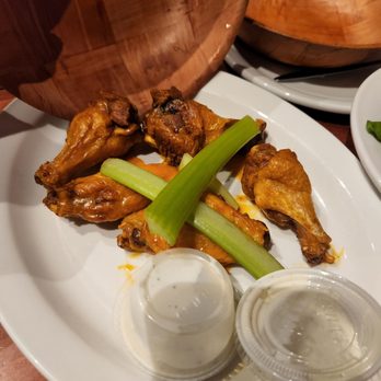 Anchor Bar - Medium wings - Chicken Wings Near Me - Niagara Falls, New York