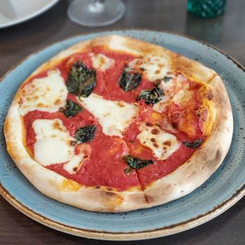 Town Bar + Kitchen - Margherita Pizza. - Bars Near Me - Newark, New Jersey
