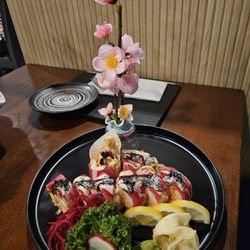 M Sushi Asian Grill