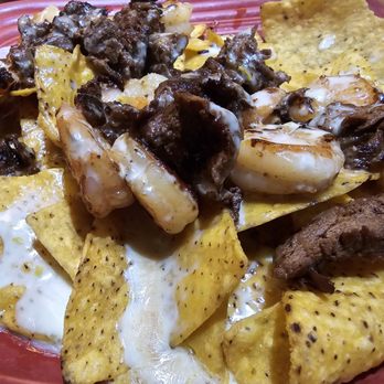 El Troquero - Supposed to be a shrimp & Steak nachos - Mexican Near Me - Chesterfield, Missouri El Troquero - Supposed to be a shrimp & Steak nachos - Mexican Near Me - Chesterfield, Missouri
