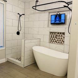 Houston’s Shower Crashers