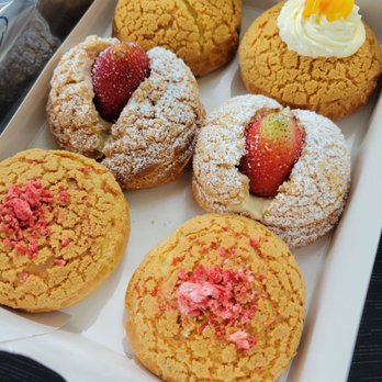Puffs - Strawberry Milk tea, strawberry Daifuku, hojicha, mango yuzu  Ig @Josieinflavortown - Desserts Near Me