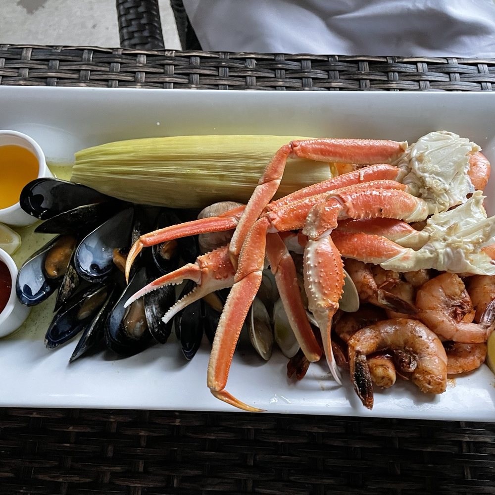 Steamers - Steamer sampler - Seafood Near Me - Southern Shores, North Carolina Steamers - Steamer sampler - Seafood Near Me - Southern Shores, North Carolina