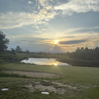 Legacy Ridge Golf Course - 9th hole sunset - Golf Near Me - Westminster, Colorado Legacy Ridge Golf Course - 9th hole sunset - Golf Near Me - Westminster, Colorado