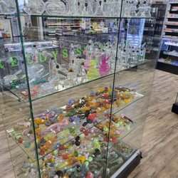 Freddys Smoke Shop 2