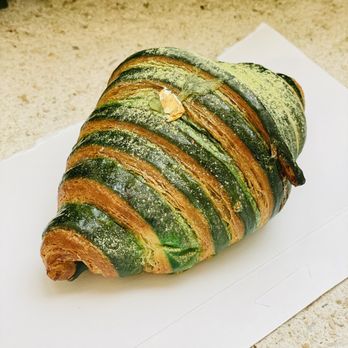 L'Artisane Creative Bakery - Matcha and passion fruit croissant - Bakeries Near Me - Coral Gables, Florida L'Artisane Creative Bakery - Matcha and passion fruit croissant - Bakeries Near Me - Coral Gables, Florida