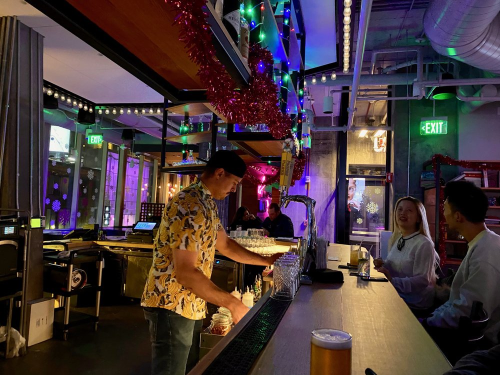 BAR MOXY 98 Photos & 32 Reviews 240 Tremont St, Boston