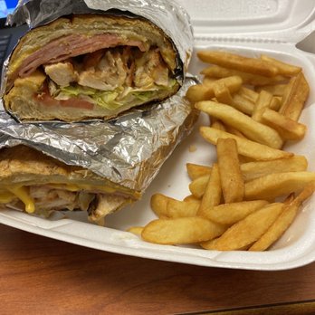 Braza & Candela - Chicken sandwich - Latin American Near Me - Allentown, Pennsylvania Braza & Candela - Chicken sandwich - Latin American Near Me - Allentown, Pennsylvania
